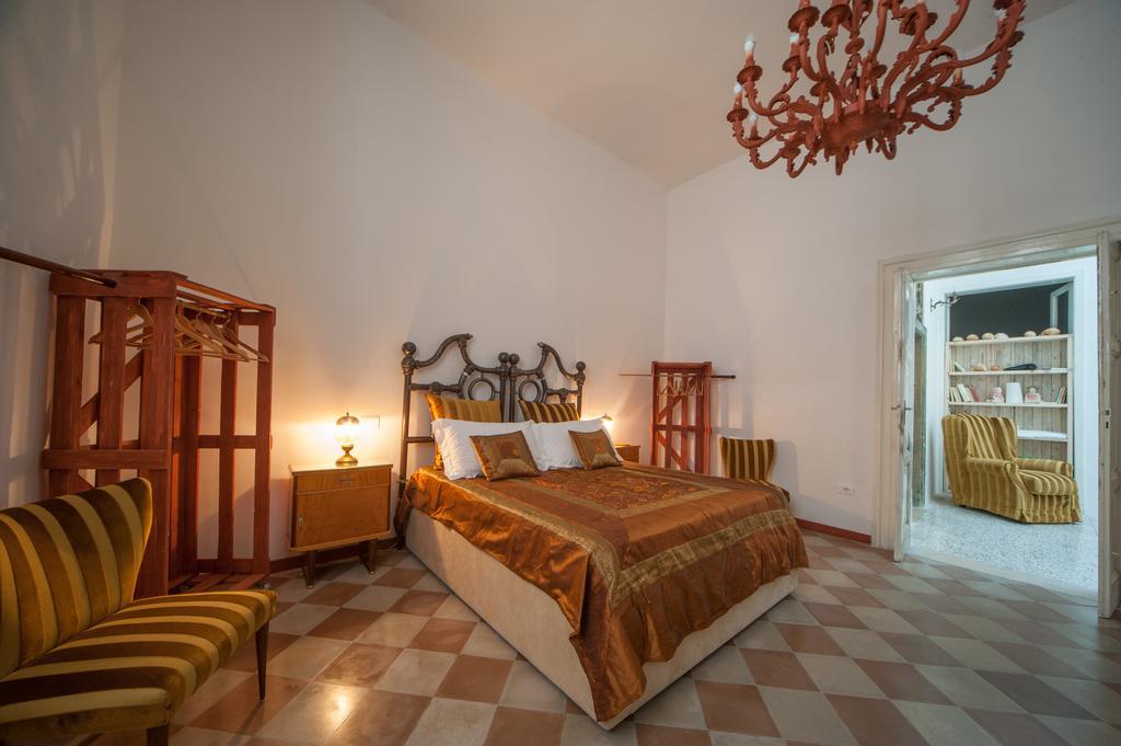 Suite San Giorgio Trani Εξωτερικό φωτογραφία